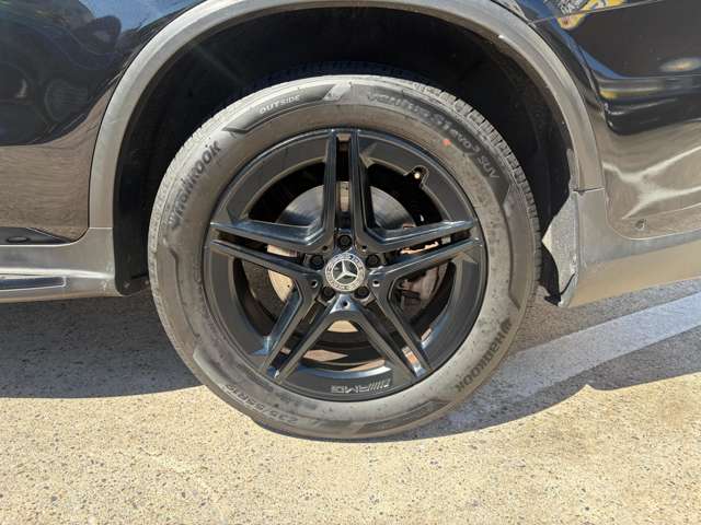 Mercedes-Benz GLC 12