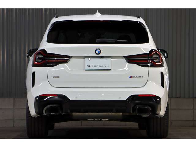 BMW X3 7