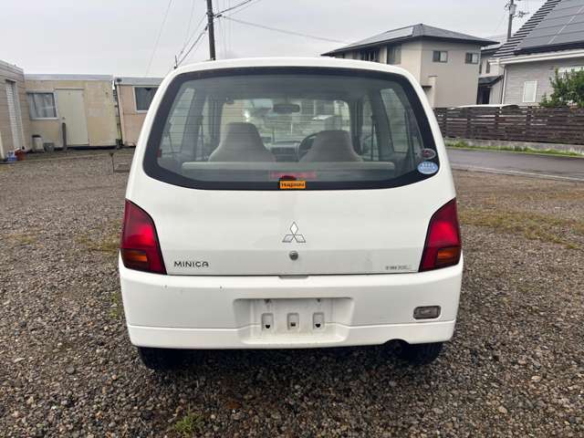 Mitsubishi ミニカ 6