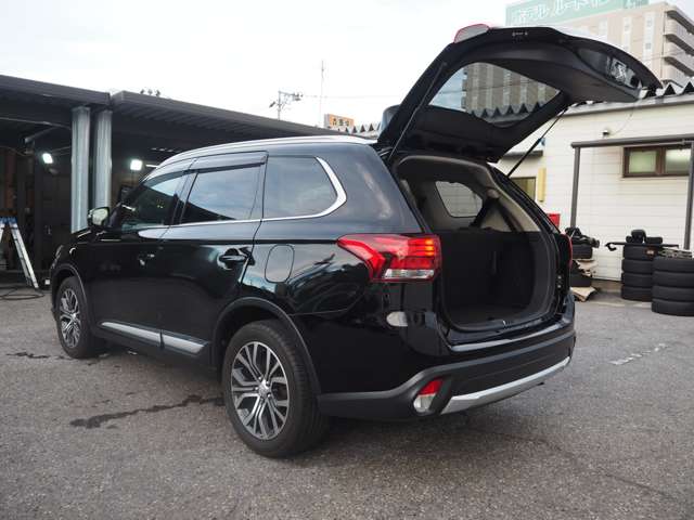 Mitsubishi Outlander 5