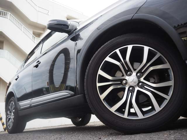 Mitsubishi Outlander 7