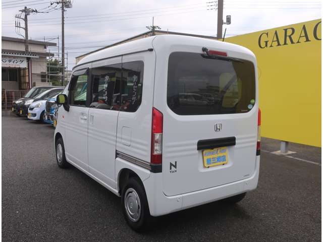 Honda N-VAN 12
