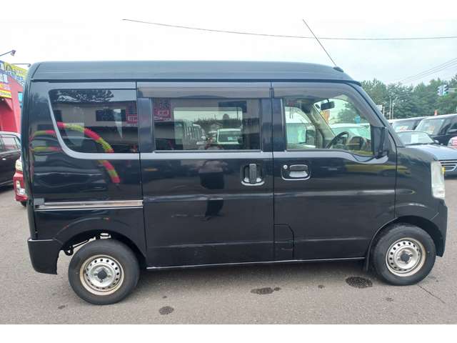 Nissan NV100 Clipper 10