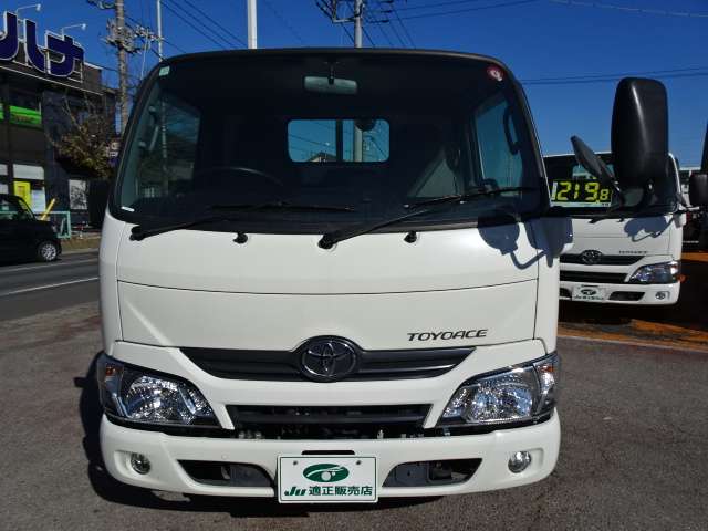 Toyota Toyoace 8