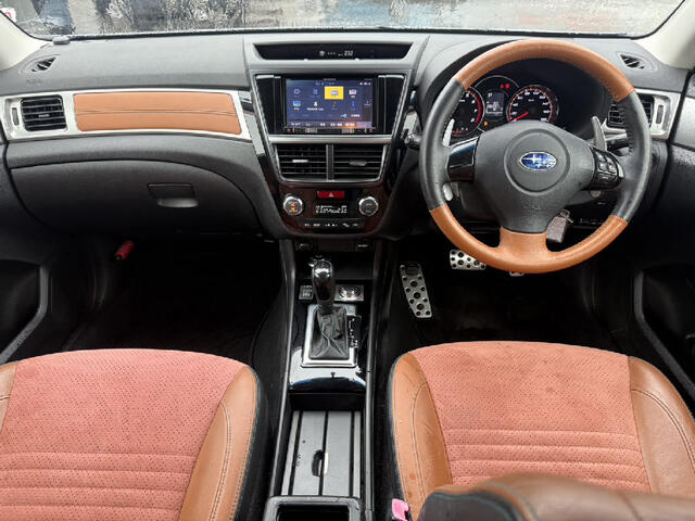 Subaru Exiga Crossover7 5