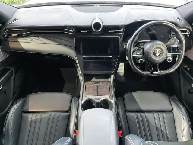 Maserati Grecale 5