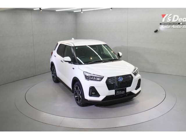 Daihatsu Rocky 11