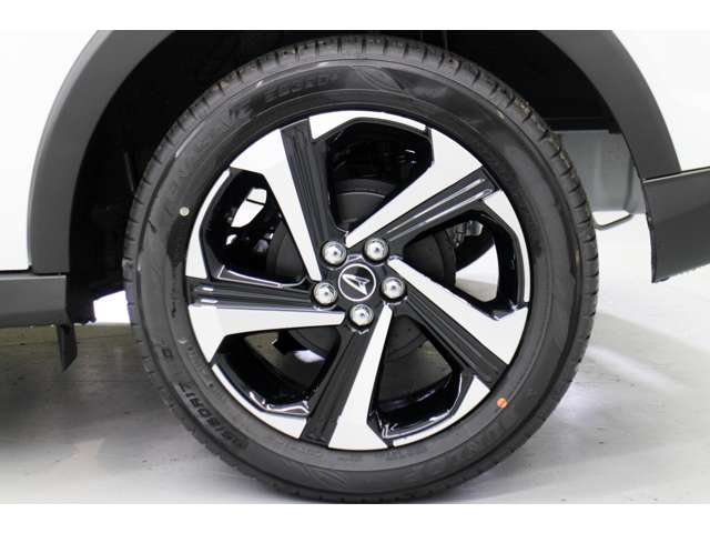 Daihatsu Rocky 9