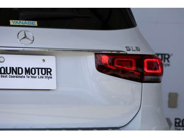 Mercedes-Benz GLB 9