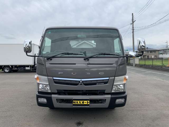 Mitsubishi Fuso Canter 2