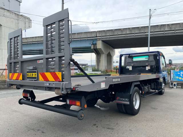 Mitsubishi Fuso Canter 6