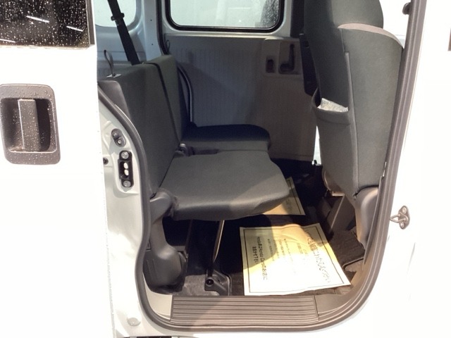 Honda N-VAN e: 12