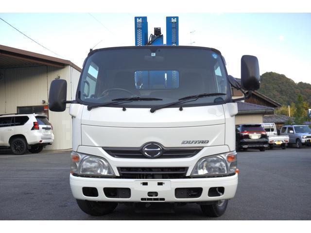 Hino Dutro 2