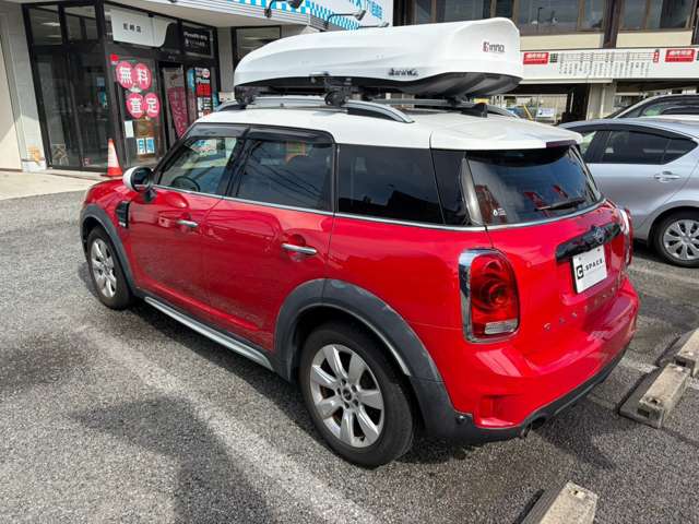 MINI Crossover 10