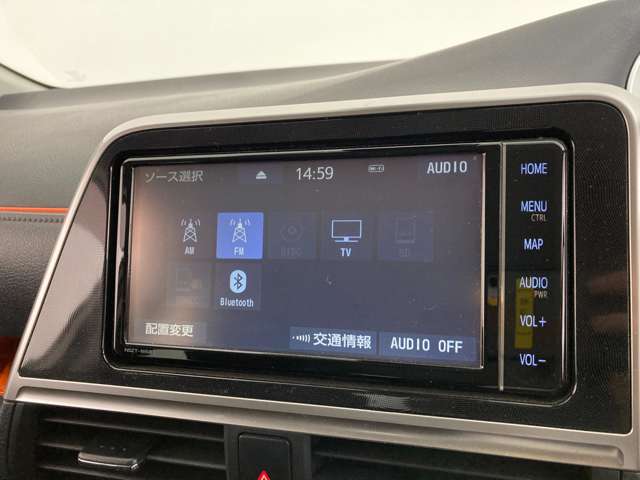 Toyota Sienta 7
