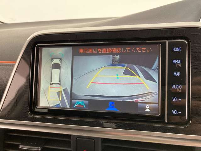 Toyota Sienta 8