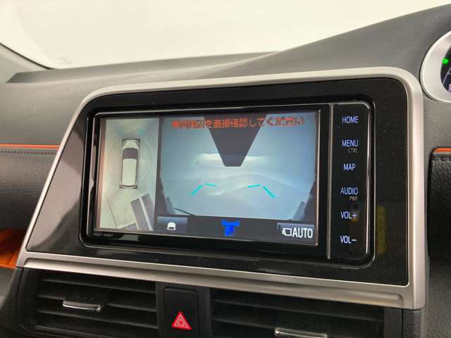Toyota Sienta 9