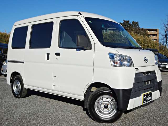 Daihatsu Hijet Cargo 8