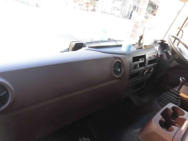 Hino Ranger 12
