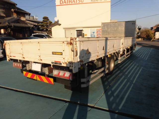 Hino Ranger 8
