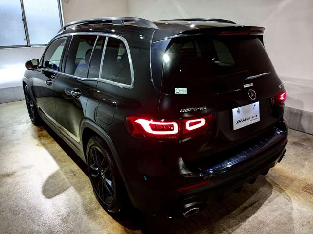 Mercedes-Benz GLB 10