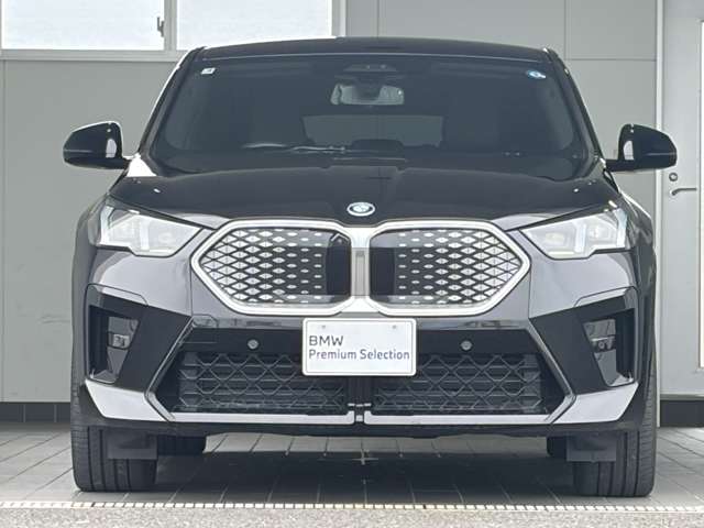 BMW iX2 7