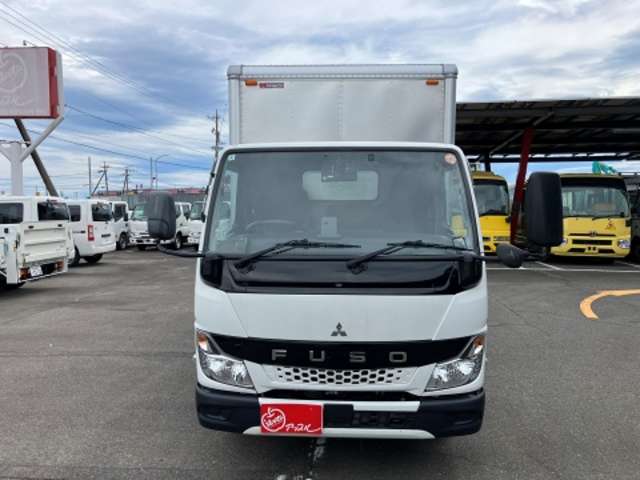 Mitsubishi Fuso Canter 4