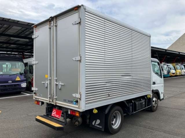 Mitsubishi Fuso Canter 8