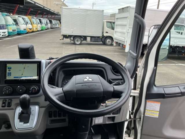 Mitsubishi Fuso Canter 10