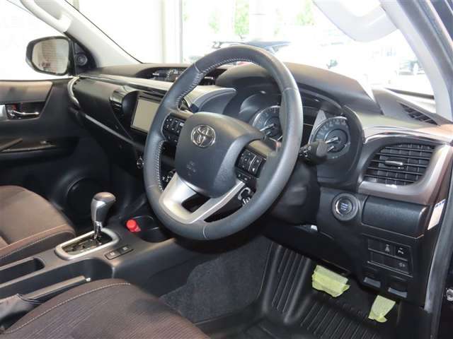 Toyota Hilux 9