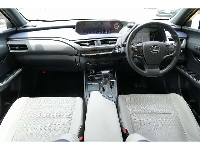 Lexus UX 3