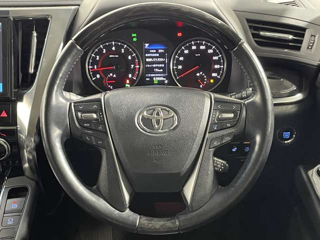 Toyota Alphard 10