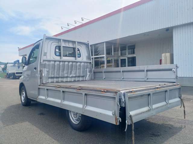 Toyota Light Ace Truck 8