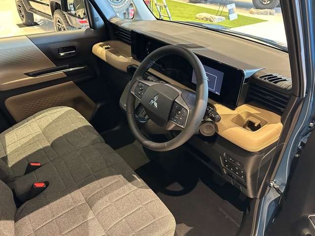 Mitsubishi Delica Mini 3