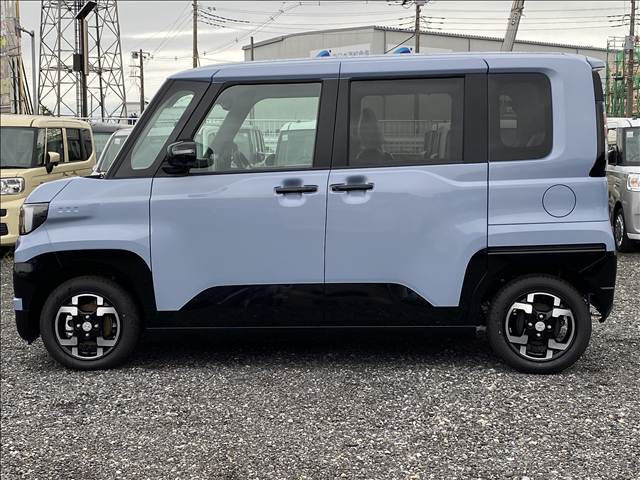 Mitsubishi Delica Mini 8