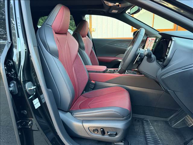 Lexus RX 9