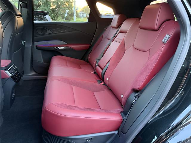 Lexus RX 10