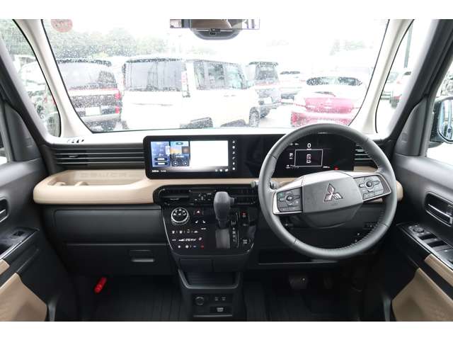 Mitsubishi Delica Mini 3