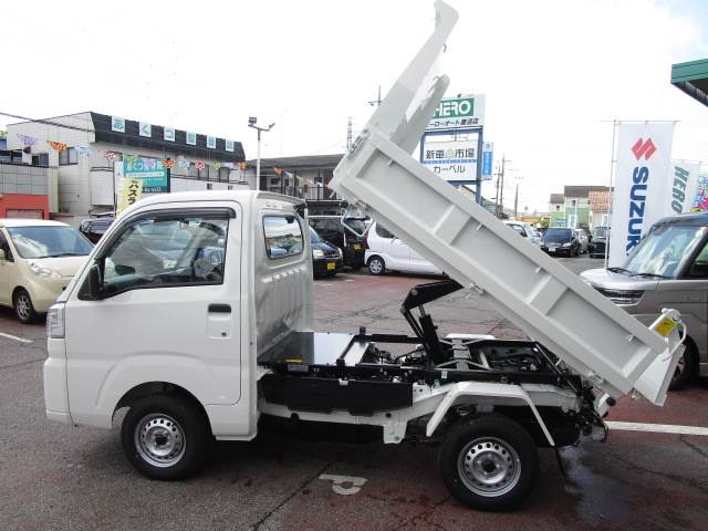 Daihatsu Hijet Truck 6
