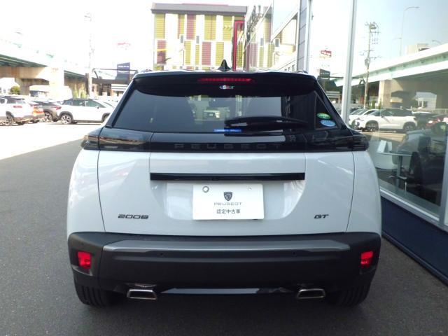 Peugeot SUV 2008 6