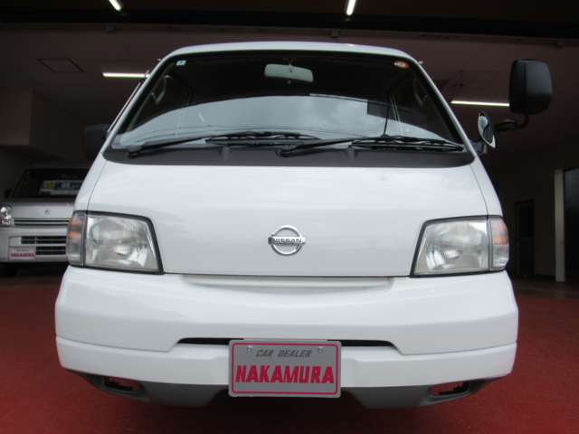 Nissan Vanette 5