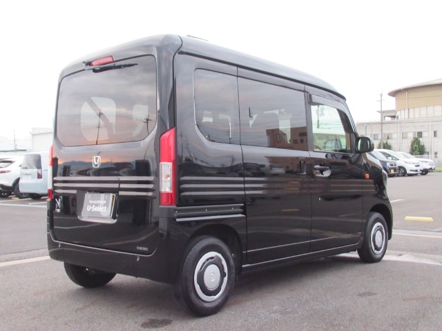 Honda N-VAN 11