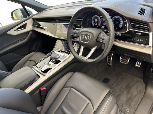 Audi Q7 12