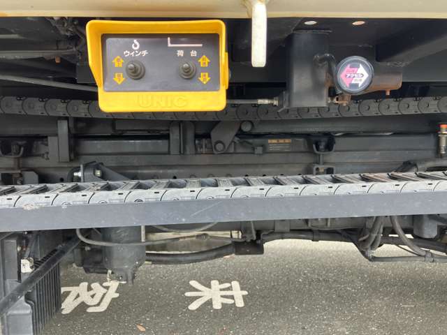 Mitsubishi Fuso Canter 11