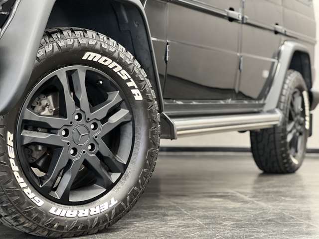 Mercedes-Benz G-Class 11