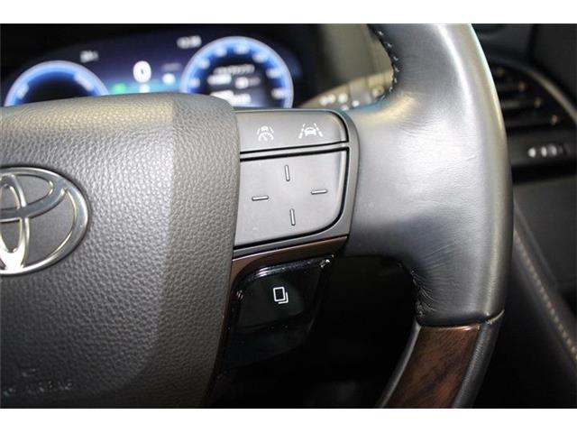 Toyota Alphard 9