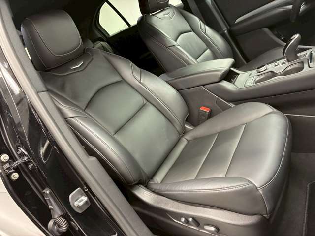 Cadillac XT4 4