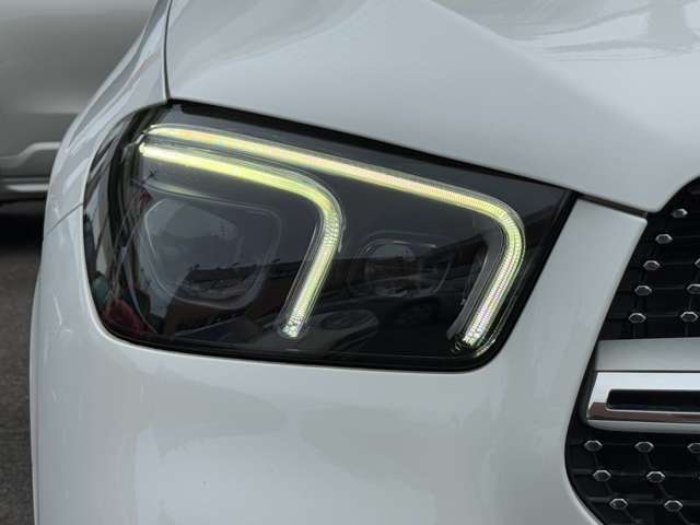 Mercedes-Benz GLE 10
