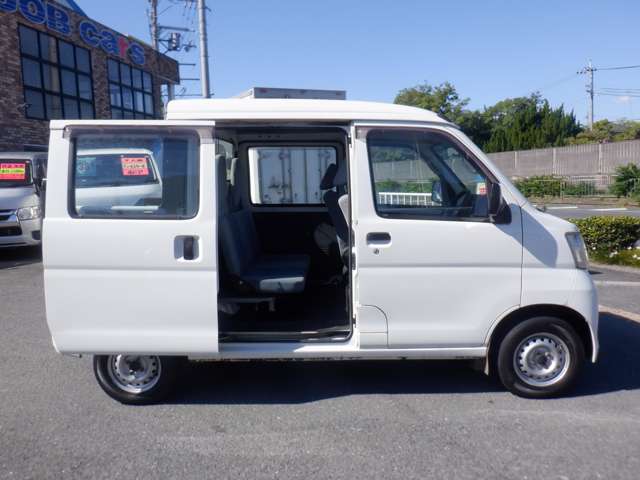 Daihatsu Hijet Deck Van 9