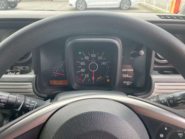 Honda N-VAN 12